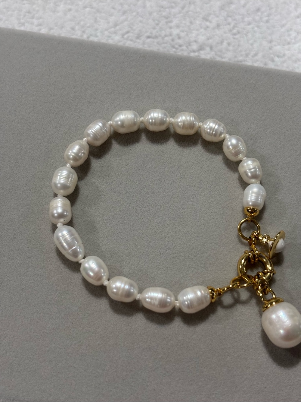 Vivienne Westwood White Pearl Bracelet with Gold Charm - Picture 8 of 10
